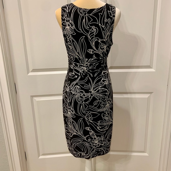 Laundry surplice dress Sz 8P - Picture 3 of 4